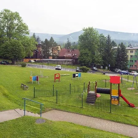 Trevilles - Granatowy Апартаменты